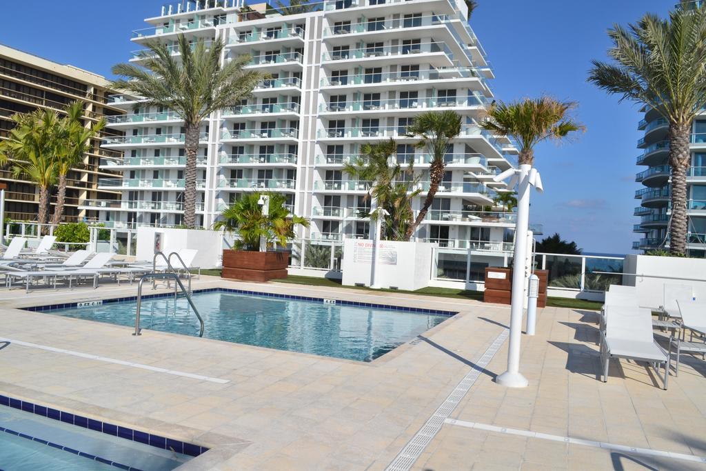 Grand Beach Hotel Surfside West מראה חיצוני תמונה
